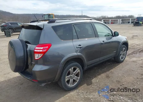 2010 Toyota Rav4 Sport z USA, uszkodzony, nr VIN JTMRF4DV3AD022751